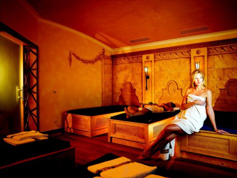 Wellnessbereich im Sternehotel in Pertisau in Österreich